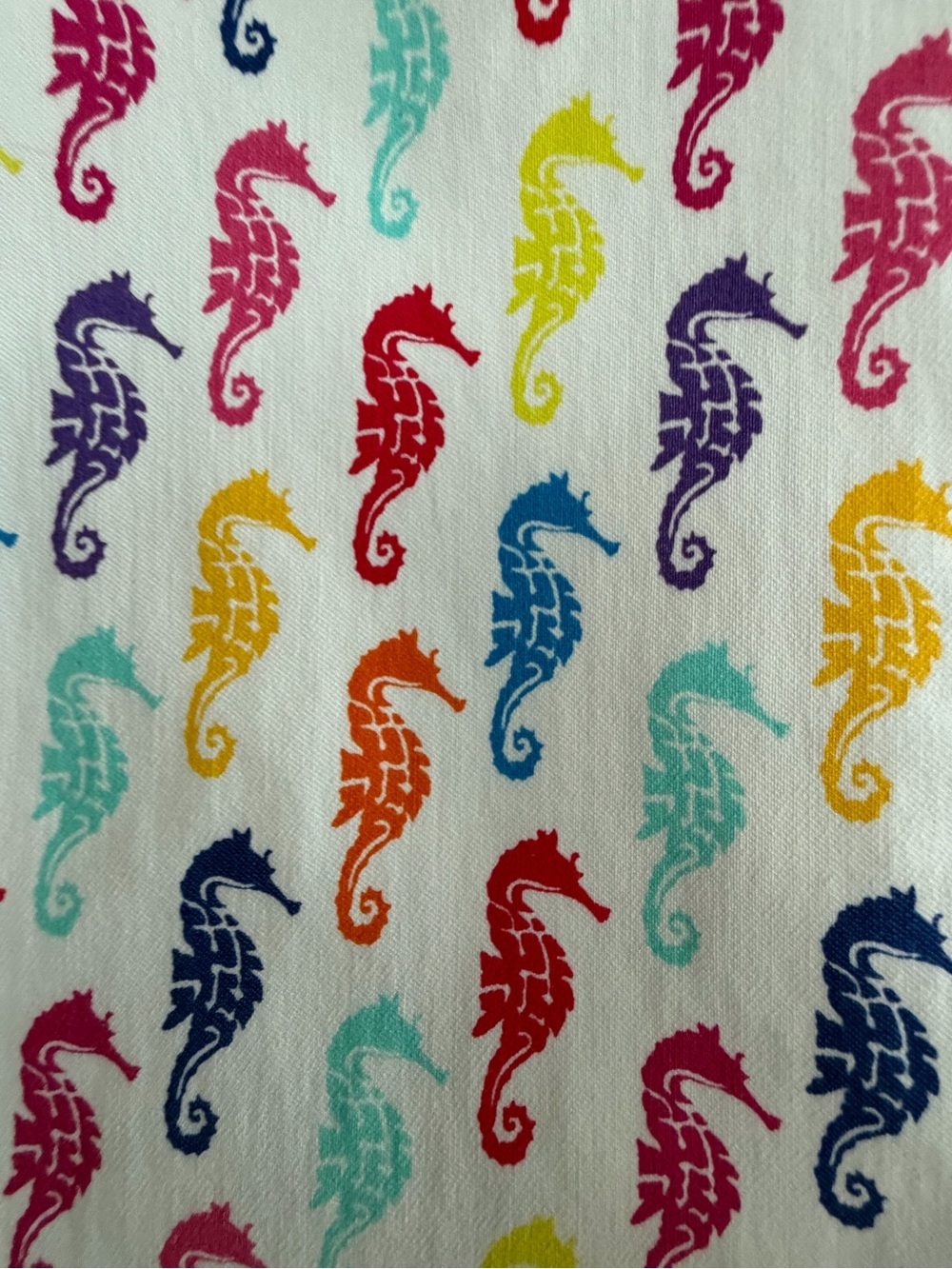 Attyre Petite Caroline White‎ Cropped Pants with Vibrant Seahorse Motif, Size 4P - Picture 4 of 7